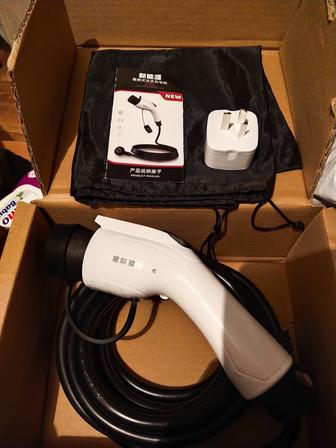 Продам зарядное устройство BYD