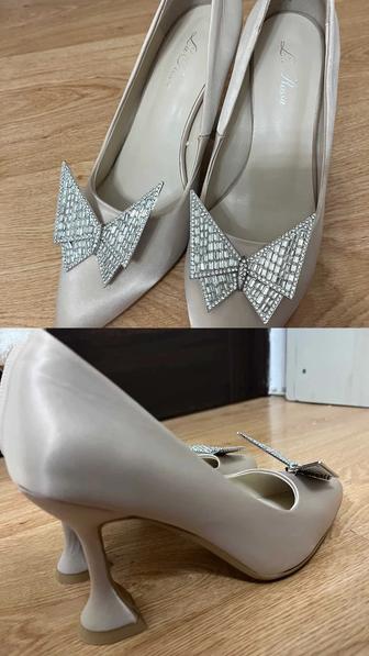 Срочно продам туфли