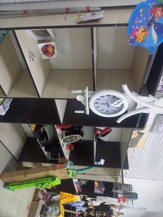 Шкаф полка для магазина можно в гараж