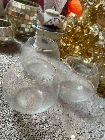 Подсвечники и вазы