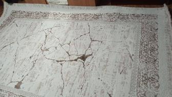 Продам ковер. Новый. Производство Турция 2на3,светлый