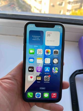 Продается iphone 11 128gb black
