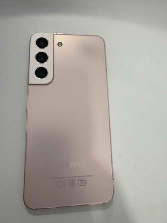 Продам мобильный телефон Samsung Galaxie S22