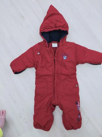 Продам детский демисезонный комбинезон