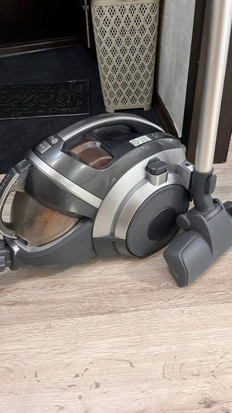 Продам пылесос LG Kompressor