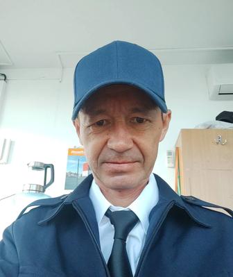 Охранник