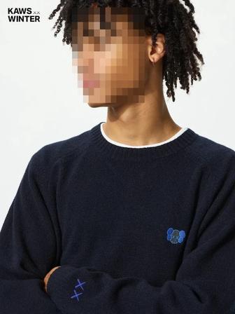 Новые свитеры Uniqlo x KAWS