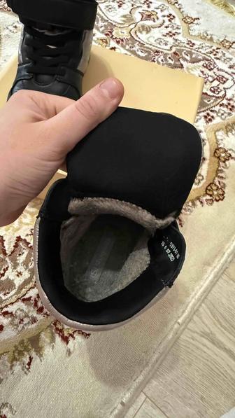 Зимние ботинки