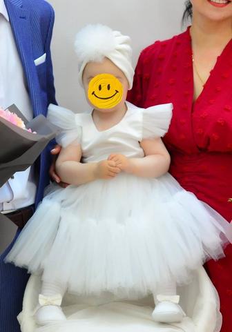 Платье для девочки праздничное