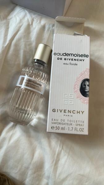 Духи Givenchy