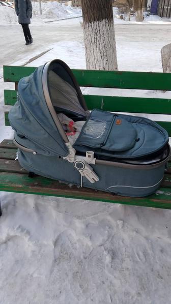 Продаю срочно Коляску