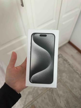 Продам Iphone 15 pro