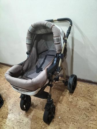 Детская коляска