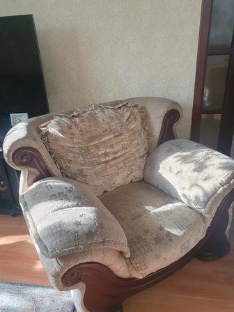 Кресло отдаю даром