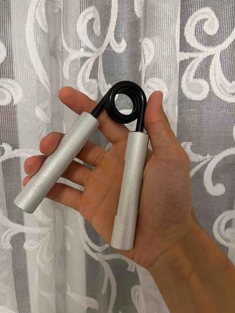 Эспандер для кистей 90кг