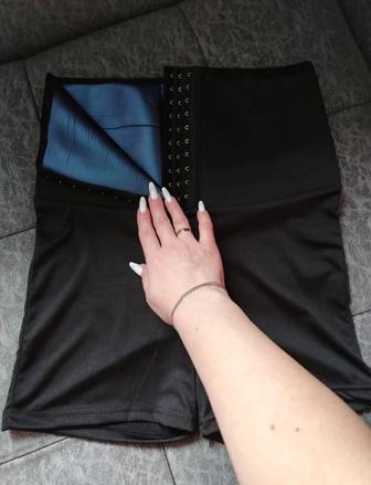 Продам Утягивающие шорты с корсетом