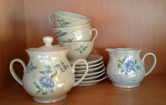 Чайный сервиз, перламутровый.