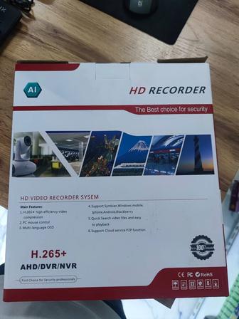 Продам видеорегистратор Lidermax HS-NVR-3616VG