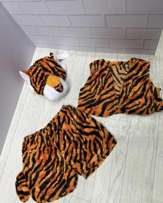 Продам костюм тигра