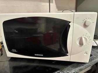 Микроволновая печь