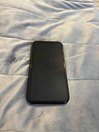 Продам IPhone XR