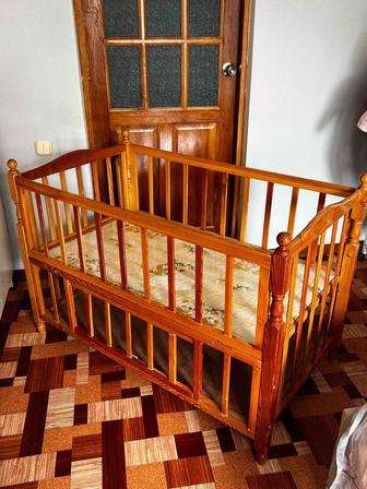 Детская кровать для новорожденных