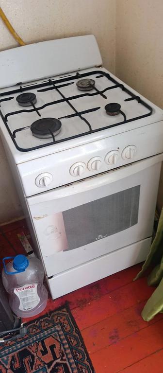 Продам газовую плиту