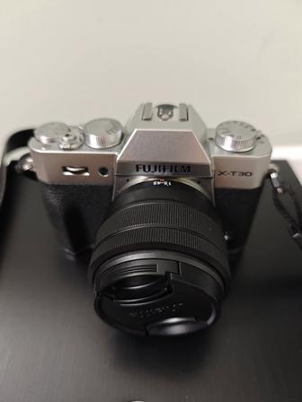 Фотокамера Fujifilm XT-30 в отличном состоянии