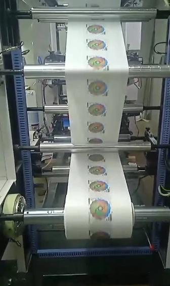 Флексо печать четырех цветный