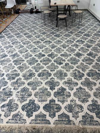 Ковер размер 6 на 4 срочно продаю в связи с переездом