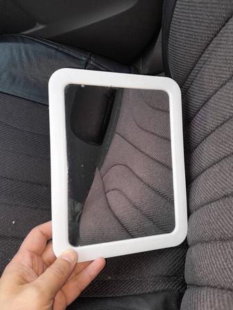 Отдам зеркало с пластиковые корпусом не больше для личных пользовании, с п