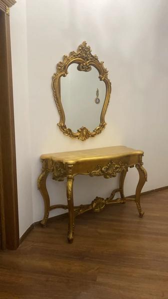 Консоль с зеркалом