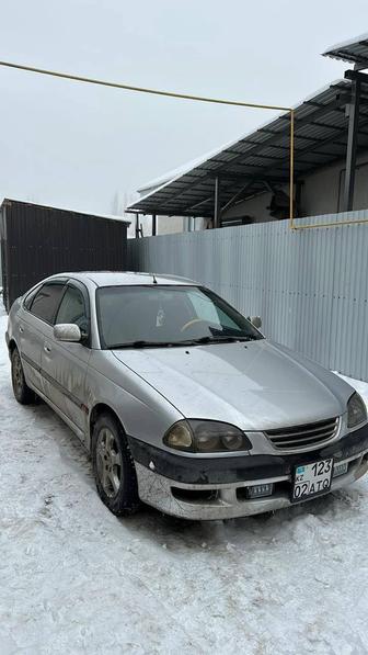 В долгосрочную аренду Тойота Авенсис