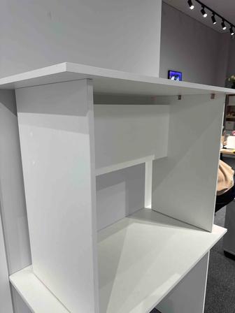 Продам белые офисные столы 4 шт