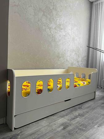 Кровать детская