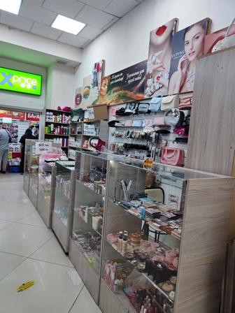 Продается витрина