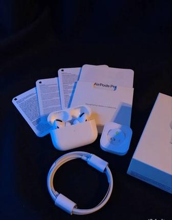 Обновлённые AirPods PRO