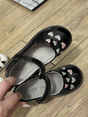 Продам детские туфельки, размер 27