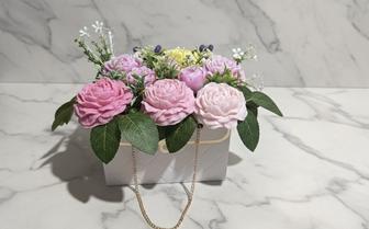 Мыло ручной работы к 8 марта