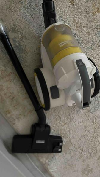 Продам пыльесос