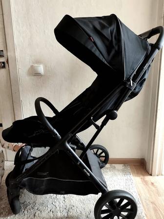 Продается детская коляска