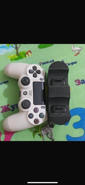 Джостик,игра PS4. Все вместе