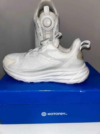 Кроссовки котофей 34 размер