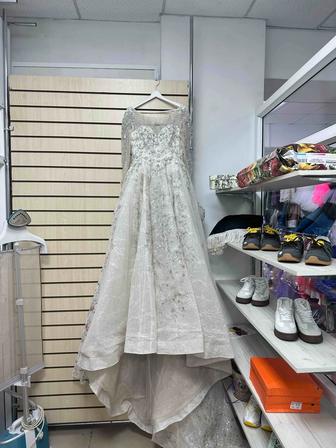 Продам свадебное платье