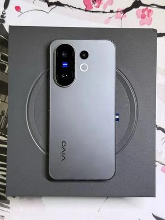 Продам или обменяю Vivo X200 FE