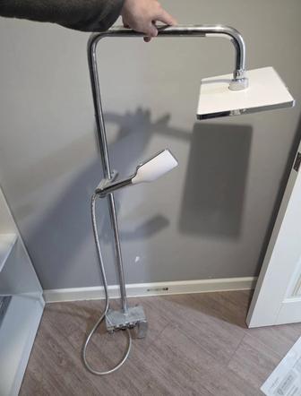 Современная душевая система с тропическим душем (Пианино)