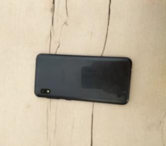 Продам 3 телефона самсунг а10,ж3 и LG