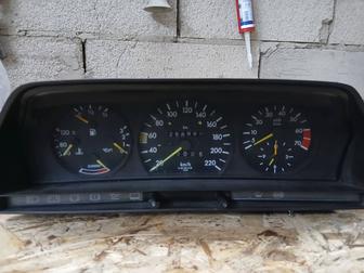 Щиток прибора