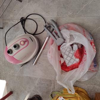 Продам паровой утюг в хорошем состоянии, пользовались всего лишь 2, 3 раза.