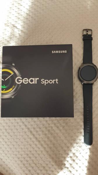 Часы Samsung gear sport